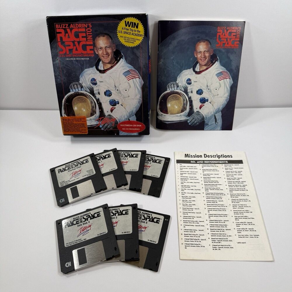 Buzz Aldrin's Race Into Space (IBM, 1992) 7 Data Discs, Manuals - UNTESTED